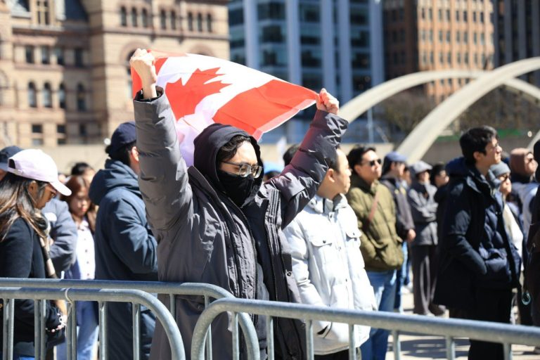 News Summary: Backlog on Hong Kong Permanent Residency Applications in Canada